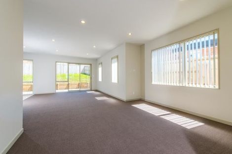 Photo of property in 102 Babich Road North, Ranui, Auckland, 0612