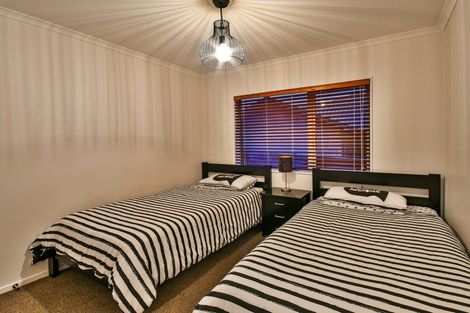 Photo of property in 19 Canmore Street, Pokeno, 2402