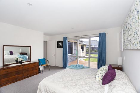Photo of property in 3b Weston Road, Holmes Hill, Oamaru, 9401