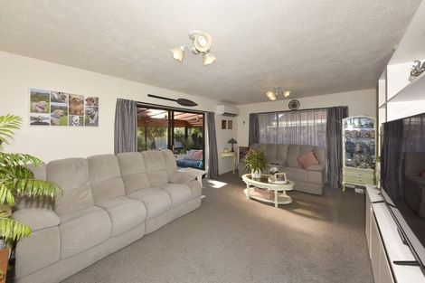 Photo of property in 2/82 Lincoln Road, Hillmorton, Christchurch, 8024