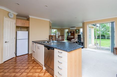 Photo of property in 17 Shoemaker Road, Waipu, 0510