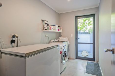 Photo of property in 10 Kelly Place, Whitianga, 3510