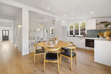 Photo of property in 46 Richmond Avenue, Northcote Point, Auckland, 0627