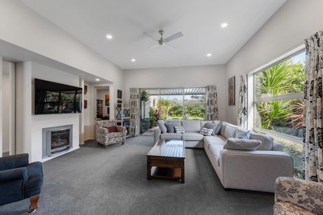 Photo of property in 3 Dunsford Close, Halswell, Christchurch, 8025