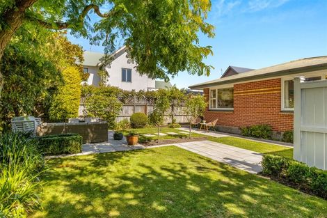 Photo of property in 2/10 Bretts Road, St Albans, Christchurch, 8052