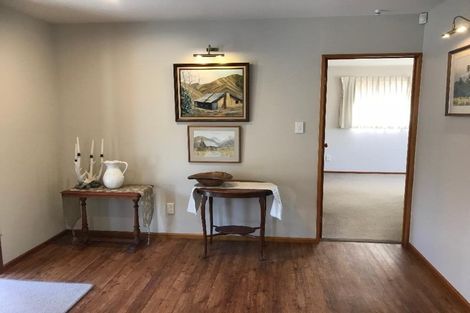 Photo of property in 4 Cedar Place, Amberley, 7410