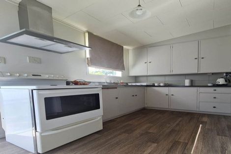 Photo of property in 14 Clendon Court, Roslyn, Palmerston North, 4414