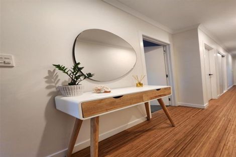 Photo of property in 278a Glenvar Road, Torbay, Auckland, 0630