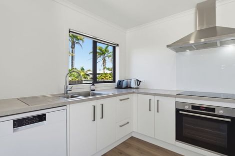 Photo of property in 113 Kelly Jade Avenue, Matarangi, Whitianga, 3592