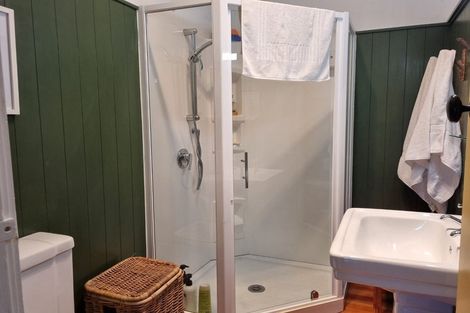 Photo of property in 557 Western Lake Road, Western Lake, Featherston, 5773