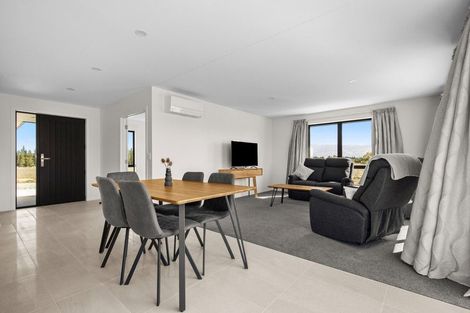 Photo of property in 21 Thyme Fields Road, Springvale, 9393