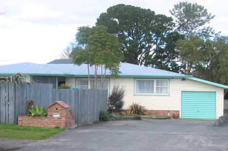 Photo of property in 15a Gills Avenue, Papakura, 2110
