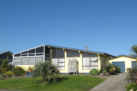 Photo of property in 7 Alpha Avenue, Coastlands, Whakatane, 3120