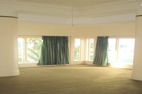 Photo of property in 21 Central Terrace, Kelburn, Wellington, 6012