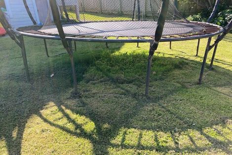 Photo of property in 87 Queens Drive, Lyall Bay, Wellington, 6022