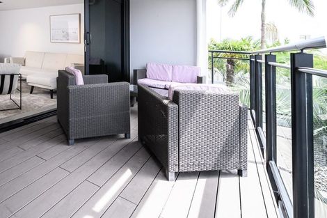 Photo of property in 2-06/424 Maunganui Road, Mount Maunganui, 3116