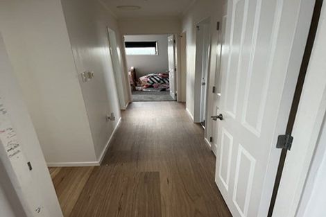 Photo of property in 79 Frobisher Street, Island Bay, Wellington, 6023