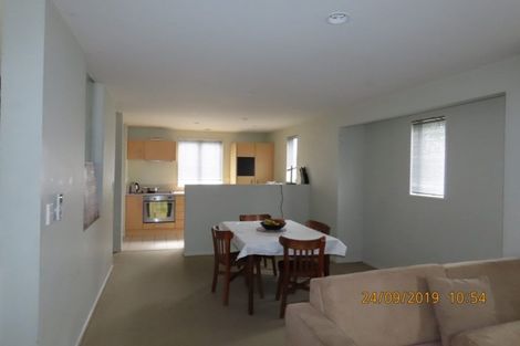 Photo of property in 433a West Coast Road, Glen Eden, Auckland, 0602