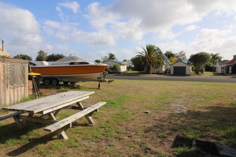 Photo of property in 220 Waimaire Avenue, Matarangi, Whitianga, 3592