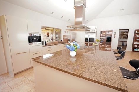 Photo of property in 978 Cove Road, Waipu, 0582