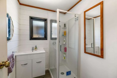 Photo of property in 2/32 Great South Road, Papakura, 2110