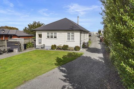 Photo of property in 28 Epsom Road, Sockburn, Christchurch, 8042