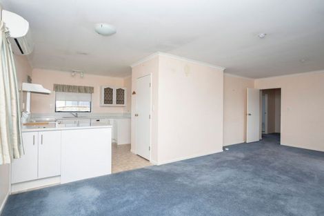Photo of property in 19a Burns Street, Dannevirke, 4930