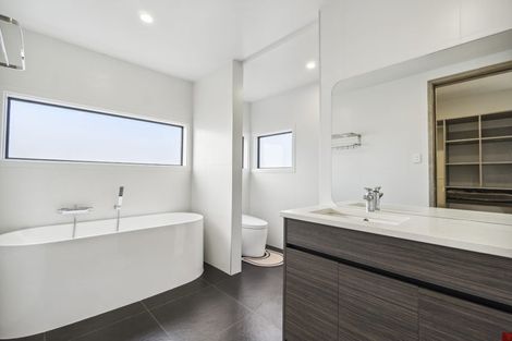 Photo of property in 5 Whawhaki Road, Beachlands, Auckland, 2018