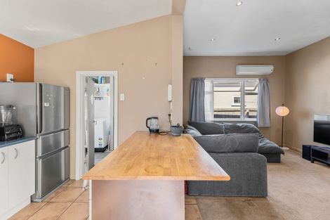 Photo of property in 36 Olliviers Road, Phillipstown, Christchurch, 8011