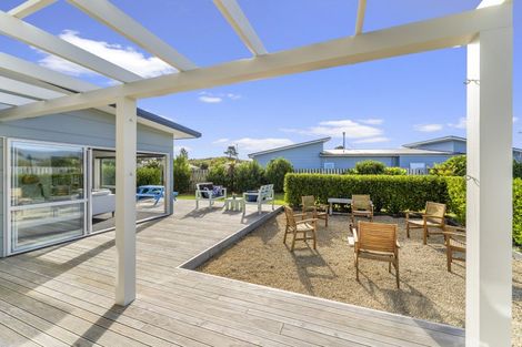 Photo of property in 11 Te Harawira Street, Otaki, 5512