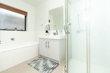 Photo of property in 1 Keston Crescent, Flagstaff, Hamilton, 3210