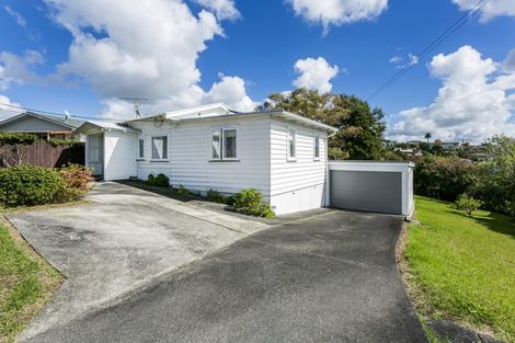 Photo of property in 21 Philson Terrace, Browns Bay, Auckland, 0630