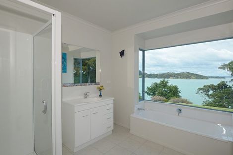 Photo of property in 53 Wharf Road, Parua Bay, Whangarei, 0174