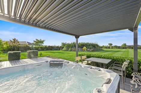 Photo of property in 22 Landsborough Drive, Darfield, 7571