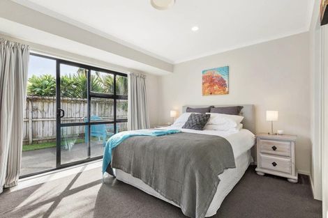 Photo of property in 16 Cathcart Close, Pukekohe, 2120