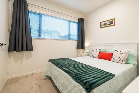 Photo of property in 29 Resolution Drive, Gulf Harbour, Whangaparaoa, 0930