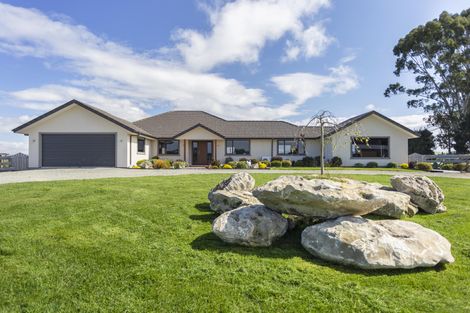 Photo of property in 40 Devils Bridge Road, Weston, Oamaru, 9492
