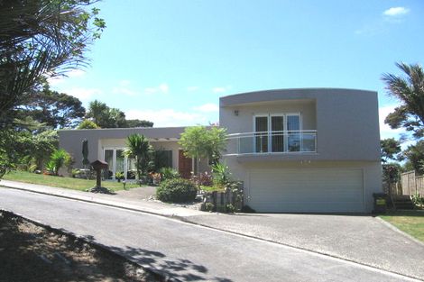 Photo of property in 124 Pemberton Avenue, Bayview, Auckland, 0629