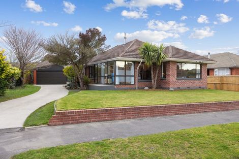 Photo of property in 28 Hudson Street, Bryndwr, Christchurch, 8053