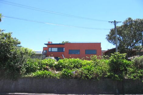 Photo of property in 5 Wolsley Avenue, Milford, Auckland, 0620