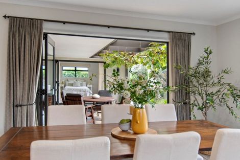 Photo of property in 14 Olive Close, Omokoroa, 3114