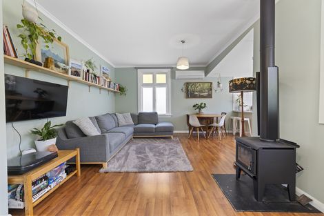 Photo of property in 15 Hugh Street, Sawyers Bay, Port Chalmers, 9023