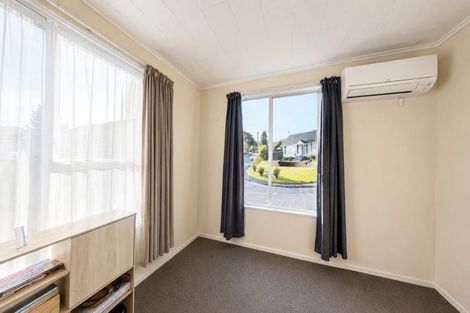 Photo of property in 52b Kingsley Street, Stokes Valley, Lower Hutt, 5019