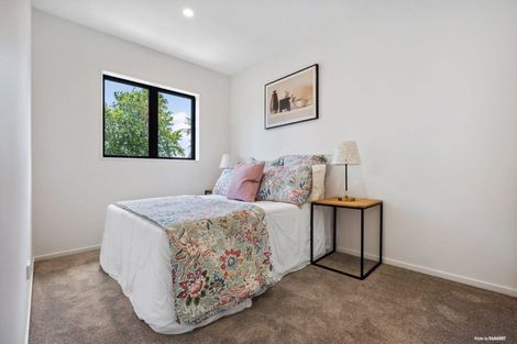 Photo of property in 4/9 Smiths Avenue, Papakura, 2110