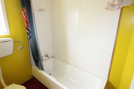 Photo of property in 28 Main Street, Pahiatua, 4910