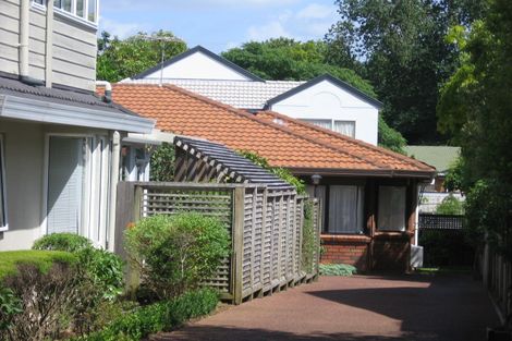 Photo of property in 29 Aratonga Avenue, Greenlane, Auckland, 1051