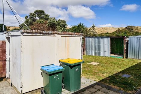 Photo of property in 29 Aberfeldy Street, Cannons Creek, Porirua, 5024