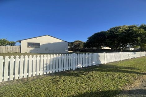 Photo of property in 36 Penion Drive, Flat Bush, Auckland, 2023