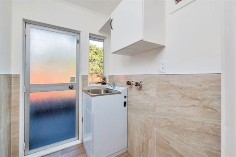 Photo of property in 38 Alidade Place, Massey, Auckland, 0614