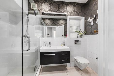 Photo of property in 21 Fancourt Street, Karori, Wellington, 6012